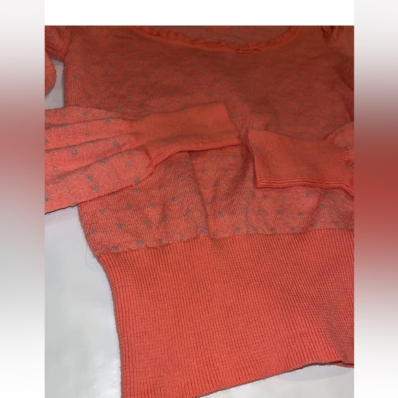 Free People PEACH WOOL Sweater Puff Sleeves Scoop Fringe Neck Gray Dots Keyhole - Picture 6 of 12